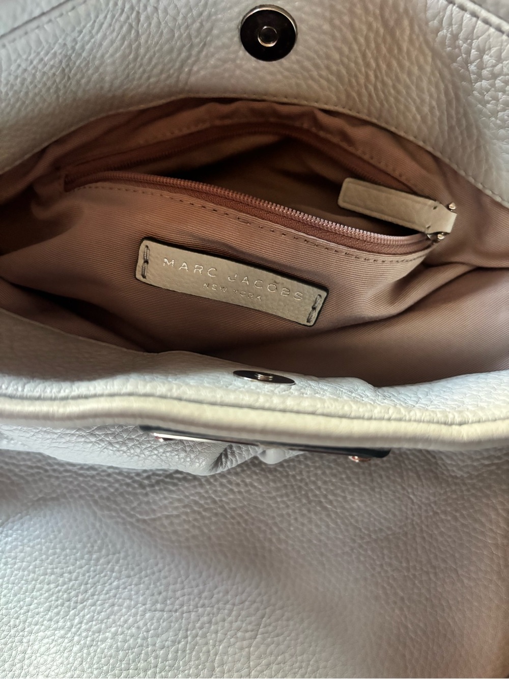 Marc Jacobs Soft Leather Bag with Strap - Picture 10 of 10